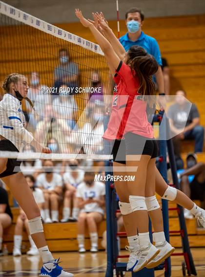 Thumbnail 3 in Santa Fe Christian @ Rancho Bernardo photogallery.