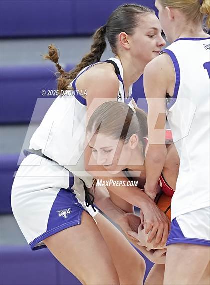 Thumbnail 1 in Springville @ Lehi photogallery.
