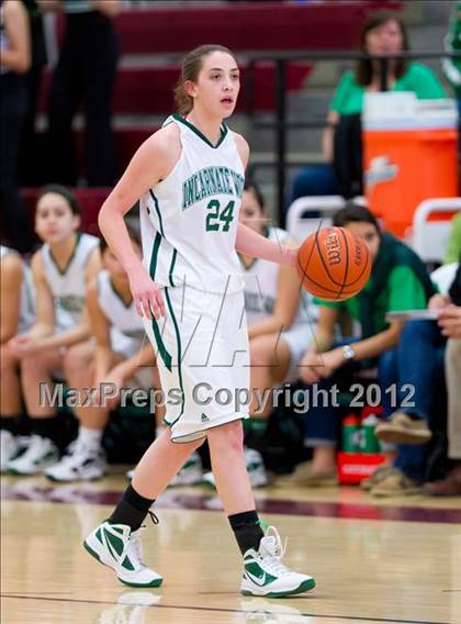 Thumbnail 1 in Incarnate Word vs. John Paul II photogallery.