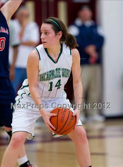 Thumbnail 1 in Incarnate Word vs. John Paul II photogallery.