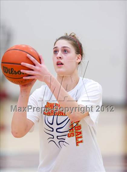 Thumbnail 3 in Incarnate Word vs. John Paul II photogallery.