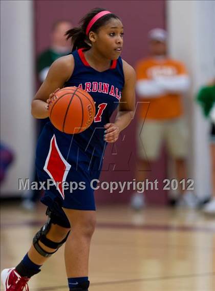 Thumbnail 3 in Incarnate Word vs. John Paul II photogallery.