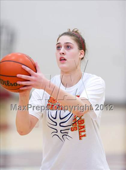 Thumbnail 1 in Incarnate Word vs. John Paul II photogallery.