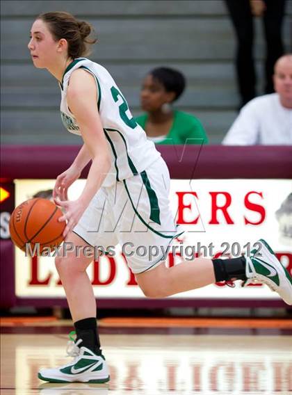 Thumbnail 1 in Incarnate Word vs. John Paul II photogallery.