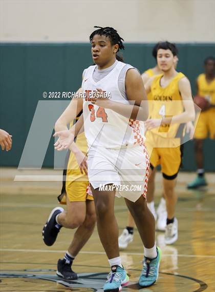 Thumbnail 3 in Selma vs. Golden West photogallery.
