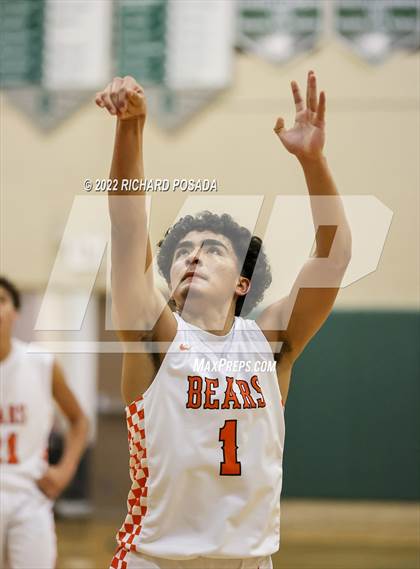 Thumbnail 2 in Selma vs. Golden West photogallery.