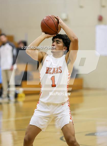 Thumbnail 3 in Selma vs. Golden West photogallery.