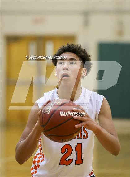 Thumbnail 1 in Selma vs. Golden West photogallery.