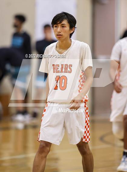Thumbnail 1 in Selma vs. Golden West photogallery.