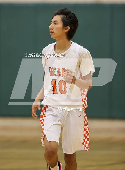 Thumbnail 1 in Selma vs. Golden West photogallery.