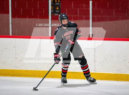 Thumbnail 3 in Thayer Academy @ St. Sebastian's School (Scrimmage) photogallery.
