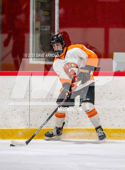Thumbnail 3 in Thayer Academy @ St. Sebastian's School (Scrimmage) photogallery.