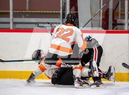 Thumbnail 1 in Thayer Academy @ St. Sebastian's School (Scrimmage) photogallery.