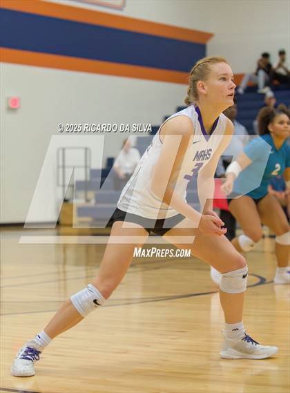 Thumbnail 3 in Morton Ranch @ Seven Lakes photogallery.