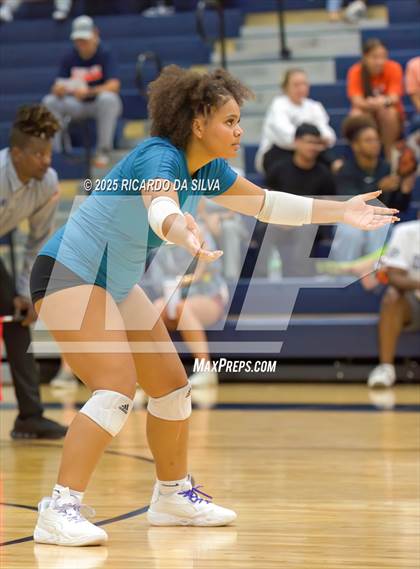 Thumbnail 1 in Morton Ranch @ Seven Lakes photogallery.