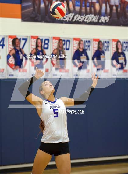 Thumbnail 1 in Morton Ranch @ Seven Lakes photogallery.