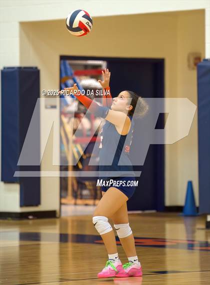 Thumbnail 1 in Morton Ranch @ Seven Lakes photogallery.