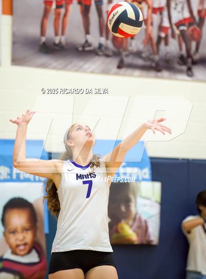 Thumbnail 1 in Morton Ranch @ Seven Lakes photogallery.