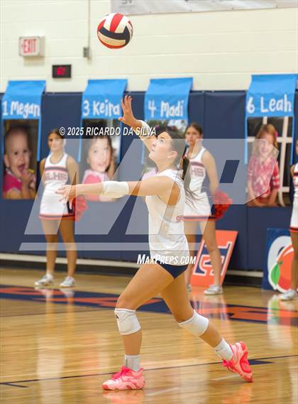 Thumbnail 3 in Morton Ranch @ Seven Lakes photogallery.