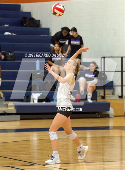 Thumbnail 1 in Morton Ranch @ Seven Lakes photogallery.