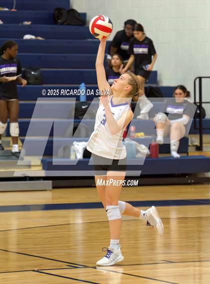 Thumbnail 2 in Morton Ranch @ Seven Lakes photogallery.