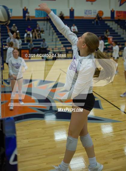 Thumbnail 1 in Morton Ranch @ Seven Lakes photogallery.