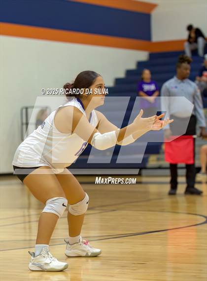 Thumbnail 2 in Morton Ranch @ Seven Lakes photogallery.