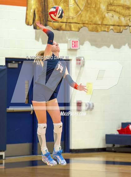 Thumbnail 3 in Morton Ranch @ Seven Lakes photogallery.