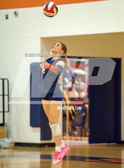 Thumbnail 3 in Morton Ranch @ Seven Lakes photogallery.