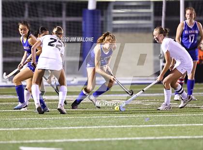 Thumbnail 1 in Los Gatos vs. St. Ignatius College Preparatory (CIFCCS Championship) photogallery.