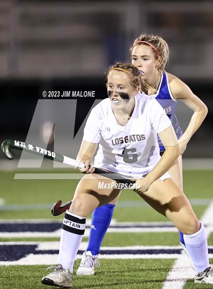 Thumbnail 1 in Los Gatos vs. St. Ignatius College Preparatory (CIFCCS Championship) photogallery.