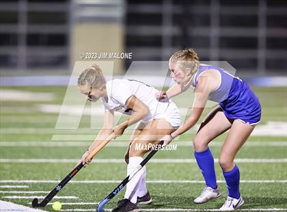 Thumbnail 3 in Los Gatos vs. St. Ignatius College Preparatory (CIFCCS Championship) photogallery.