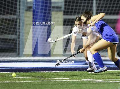Thumbnail 1 in Los Gatos vs. St. Ignatius College Preparatory (CIFCCS Championship) photogallery.