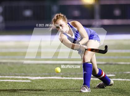 Thumbnail 1 in Los Gatos vs. St. Ignatius College Preparatory (CIFCCS Championship) photogallery.