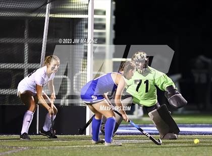 Thumbnail 1 in Los Gatos vs. St. Ignatius College Preparatory (CIFCCS Championship) photogallery.