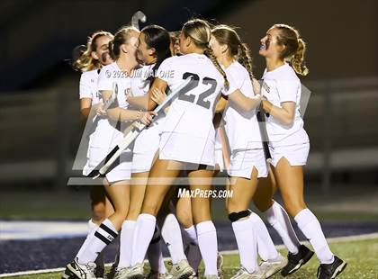 Thumbnail 2 in Los Gatos vs. St. Ignatius College Preparatory (CIFCCS Championship) photogallery.