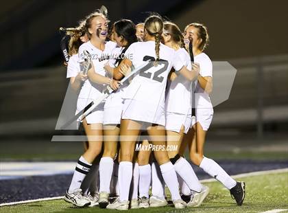 Thumbnail 3 in Los Gatos vs. St. Ignatius College Preparatory (CIFCCS Championship) photogallery.