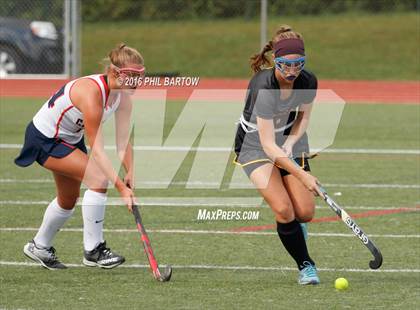 Thumbnail 1 in Thomas Worthington vs. Ursuline Academy photogallery.