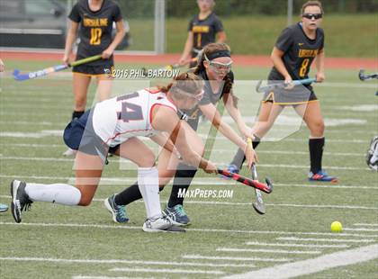 Thumbnail 3 in Thomas Worthington vs. Ursuline Academy photogallery.