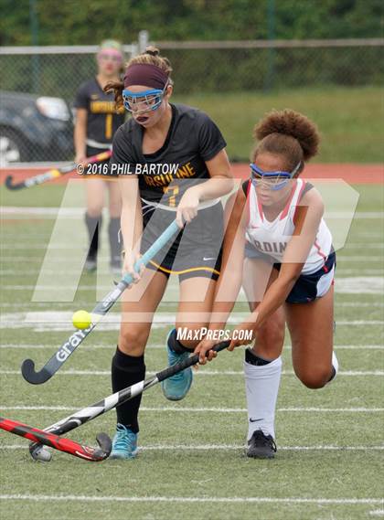 Thumbnail 2 in Thomas Worthington vs. Ursuline Academy photogallery.