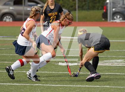 Thumbnail 3 in Thomas Worthington vs. Ursuline Academy photogallery.