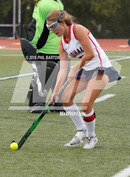 Thumbnail 3 in Thomas Worthington vs. Ursuline Academy photogallery.