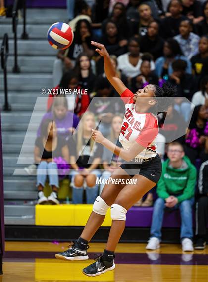 Thumbnail 1 in Center Hill @ DeSoto Central photogallery.