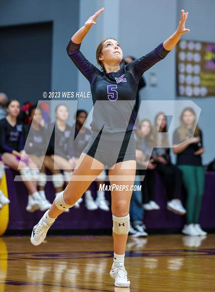 Thumbnail 3 in Center Hill @ DeSoto Central photogallery.