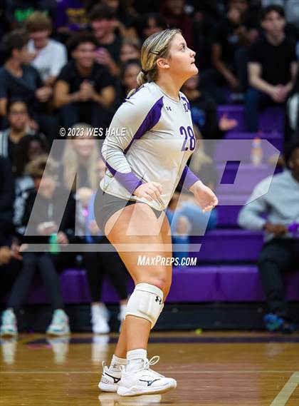 Thumbnail 2 in Center Hill @ DeSoto Central photogallery.