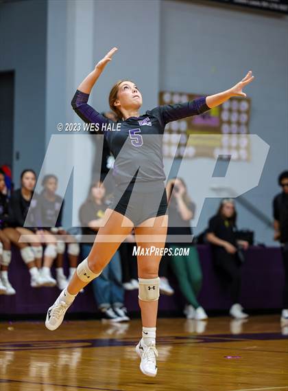 Thumbnail 1 in Center Hill @ DeSoto Central photogallery.