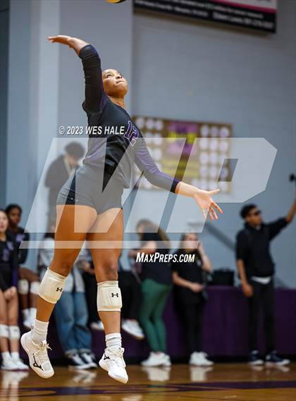 Thumbnail 2 in Center Hill @ DeSoto Central photogallery.