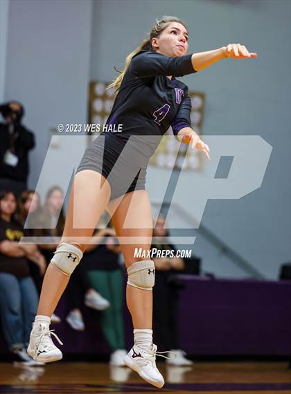 Thumbnail 2 in Center Hill @ DeSoto Central photogallery.