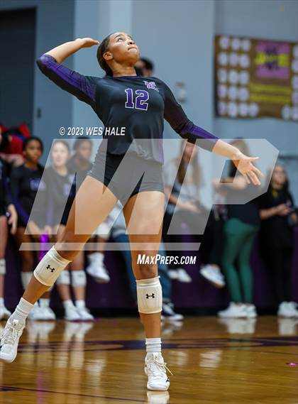 Thumbnail 1 in Center Hill @ DeSoto Central photogallery.