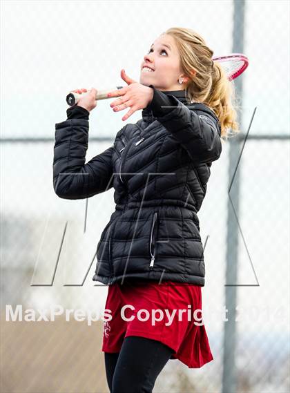 Thumbnail 3 in Ralston Valley vs. Horizon photogallery.